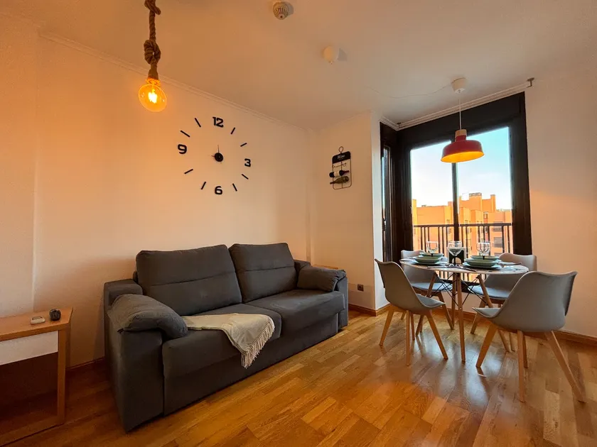 Cozy Apartment Madrid - Image 1