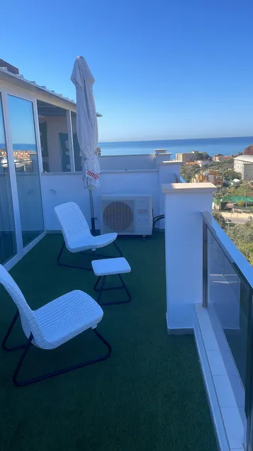 Verdial 1 penthouse, with ocean views and lots of light - Image 1