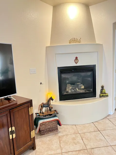 Cozy Retreat - 15 min to Balloon Fiesta Park - Image 1