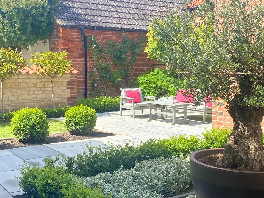5 Orchard Cottage - Image 1