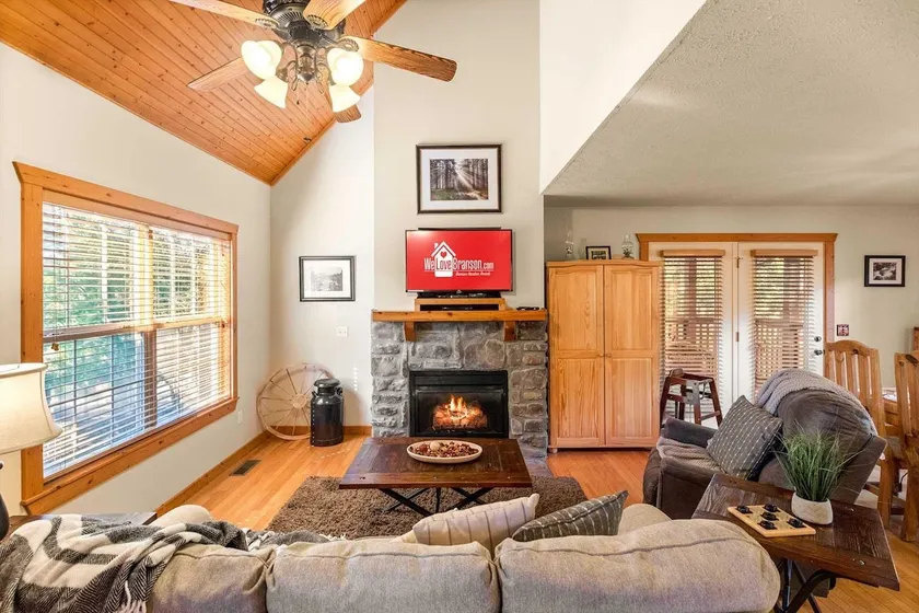 ResortCabin-Fireplace-PrivateKingBedroom-FreeTix - Image 1
