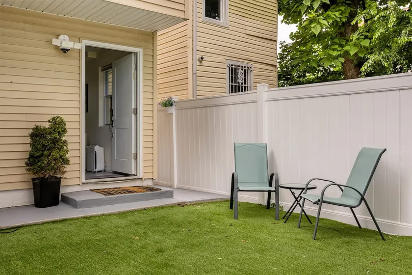 Private Studio Near Rutgers - Quick NYC Access - Image 1