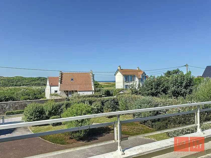 La Flobarde – Beachfront - Image 1