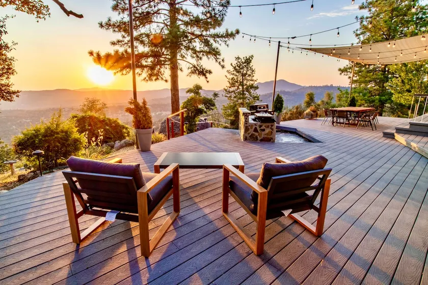 Breathtaking Hilltop Views - Spa, Sauna & Fire Pit - Image 1