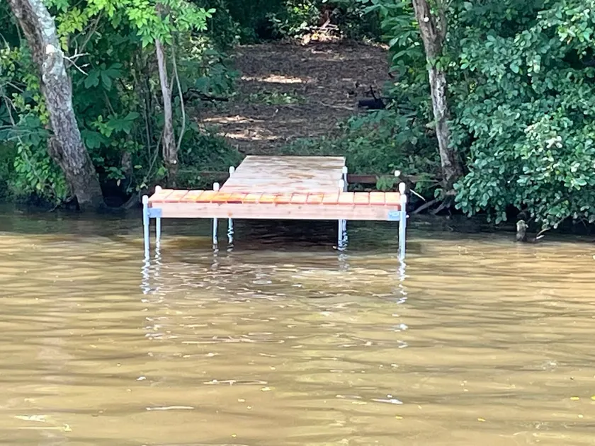 Riverside Retreat at Harmony Point - Image 1