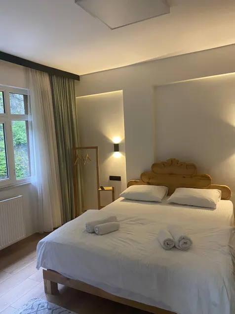 SUITE with city view - Image 1