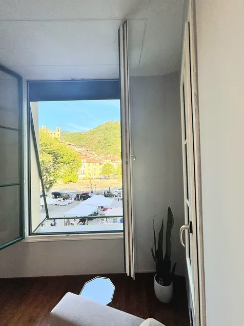 Casa Jolie - Castle View - Image 1