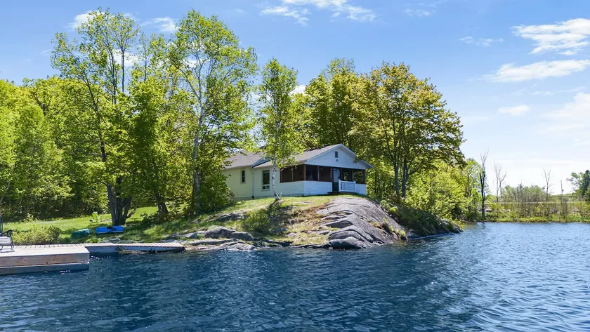 Golden Sunset Retreat with Canoe, Fire Pit & Views - Image 1