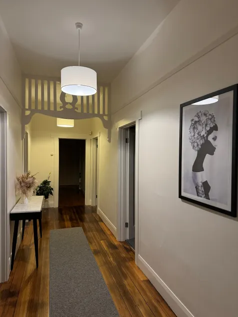 11Eardley - 2bedroom house - Free parking - 3 minutes from CBD - Image 1