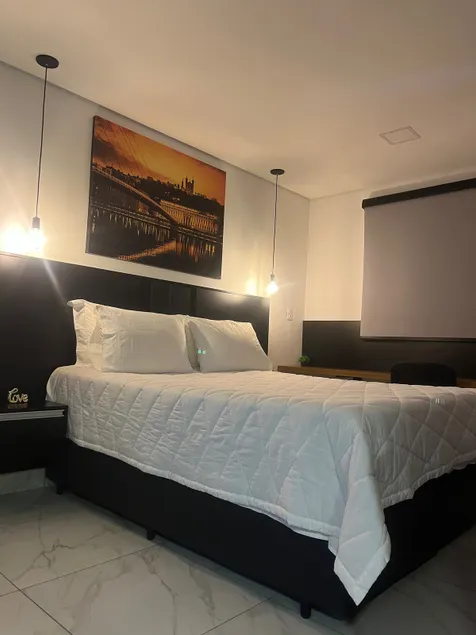 Modern Apartment with Incredible View - Image 1