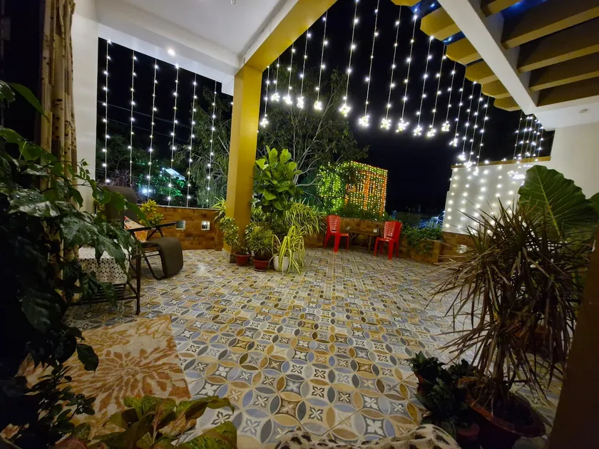 Parijat Courtyard - Image 1