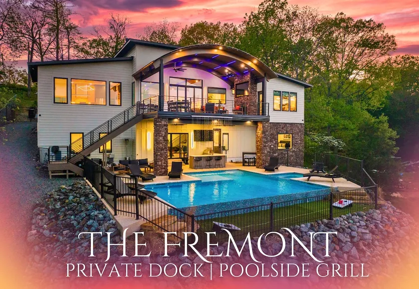 Lakeside Luxe | Heated Pool | Dock | Sleeps 22 - Image 1