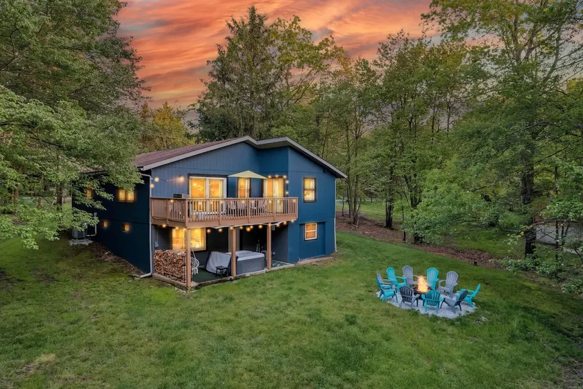 Creekside Playhouse | Hot Tub, Arcade, Beach, Pool - Image 1