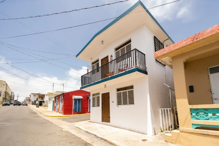 Casabela II Relax near the plaza and beaches, AC/WiFi - Image 1