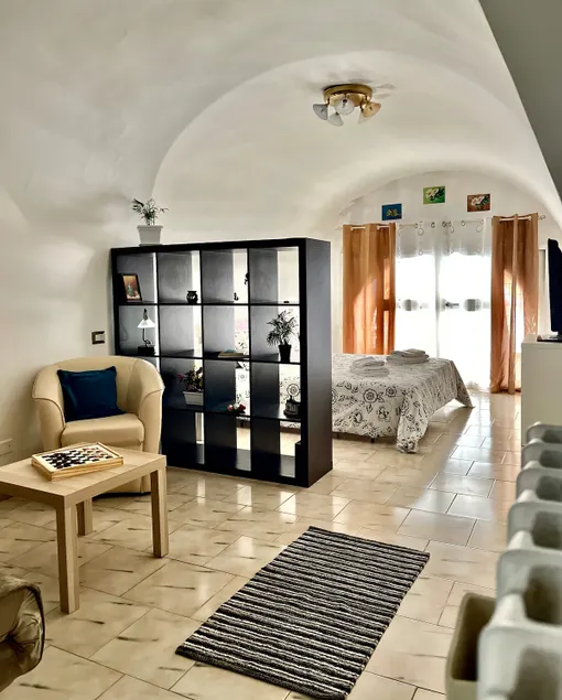 Downtown House - Spacious and with 2 bathrooms - Image 1