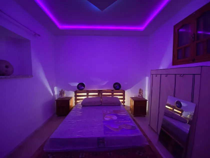 Oasis house - Image 1