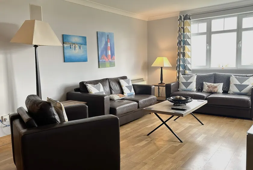 No2 The Links Apartment, Brora - Image 1