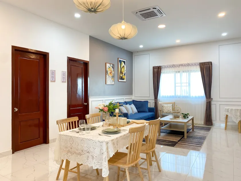 Family Suite in Downtown, 2 Bedroom, 120 Sqm. - Image 1
