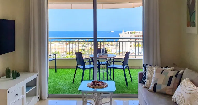 Ocean view &Sunset in Palm Mar/ Pool/ WiFi/Parking - Image 1