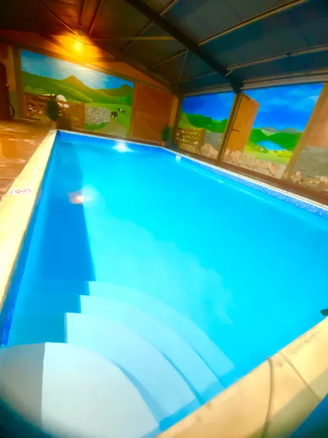 Marlbrook Farm Retreat indoor heated swimming pool - Image 1