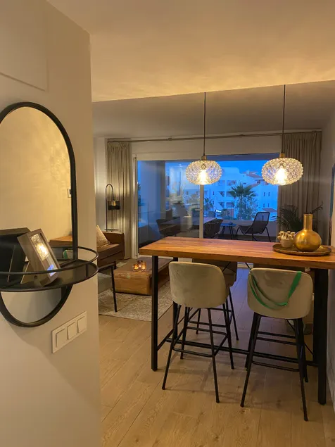 Modern Isea apartment with fantastic sea view - Image 1