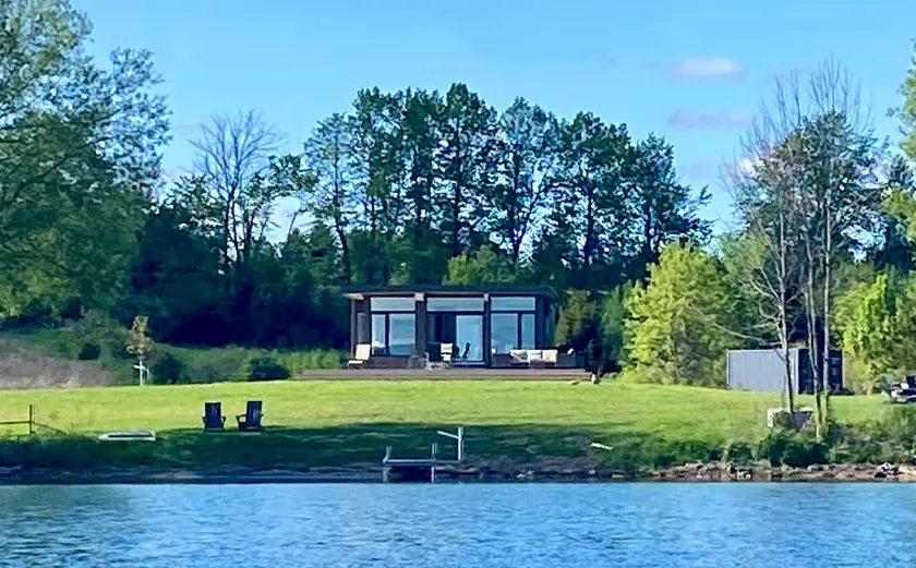 Lakehouse on the Reach - Image 1
