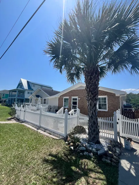 *Cozy & Unique Cottage* 3min walk to the ocean - Image 1