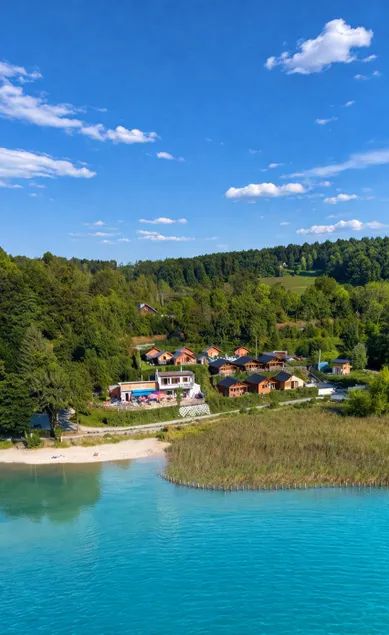 Lakefront chalet (2A) - Image 1