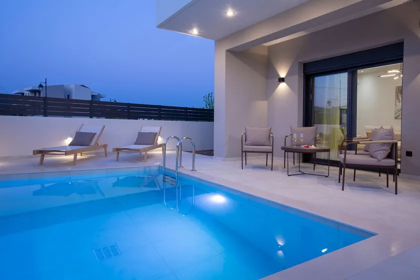 Pomaria Boutique Residences - Image 1