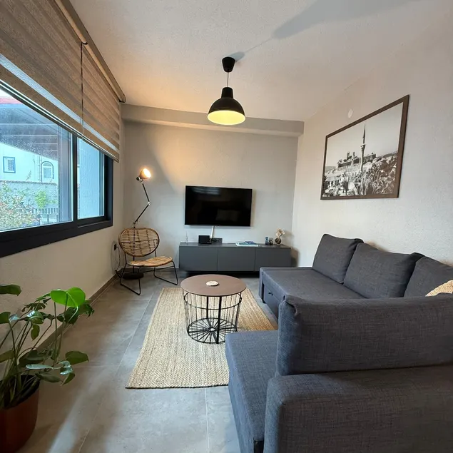 NewOld Flat - Image 1