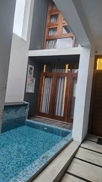 House At Pepiliyana Colombo Lift+Pool+4BR A/C - Image 1