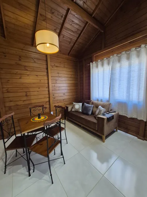 Casa De Madeira Santa Teresa - Image 1