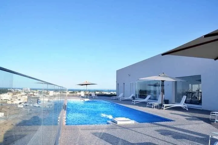 Luxury S+2 Roof top Pool - Image 1