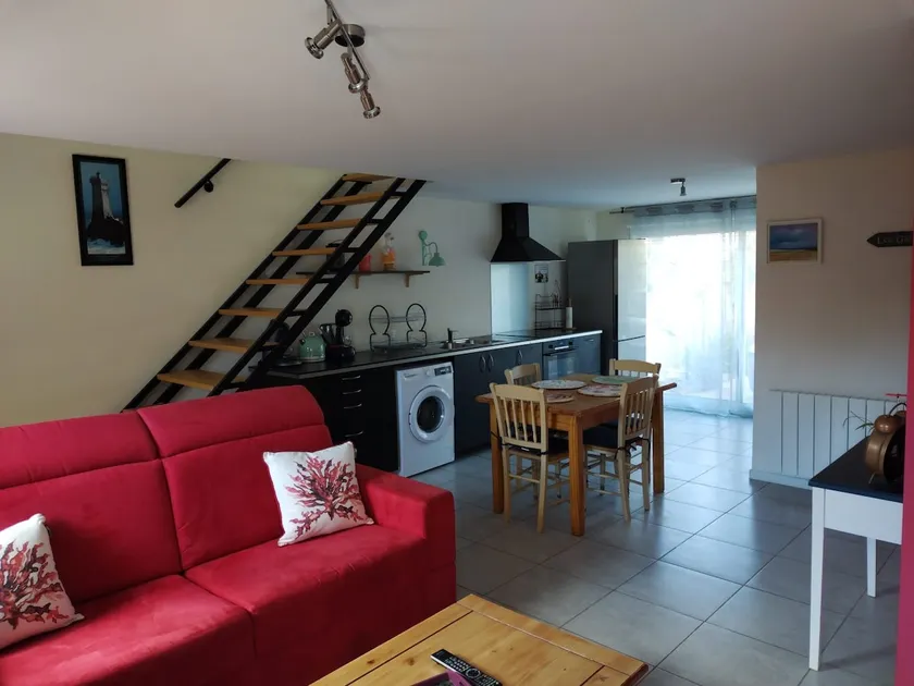 Duplex with garden, Pont-l'Abbé - Image 1