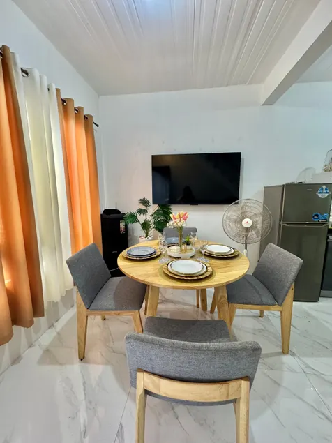 Sofias Townhouse for Rent - Image 1