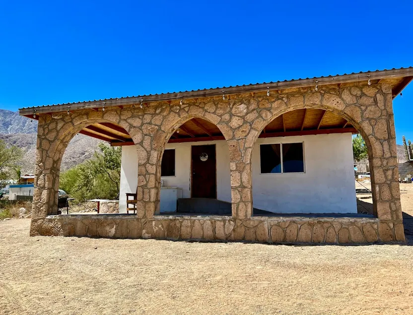 Beautiful View Vacation Home - Image 1