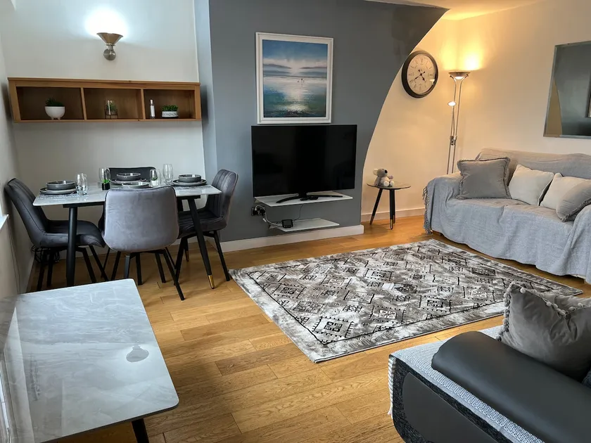 Duplex Apartment in Greater Manchester - Image 1