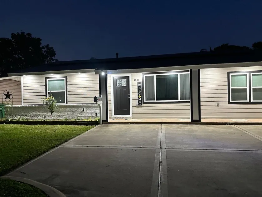 Cozy home near hobby airport! - Image 1