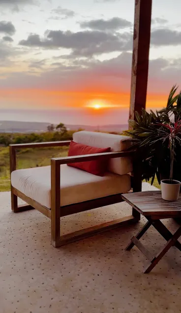 Modern Kona Ocean View Suite with Lanai and AC - Image 1