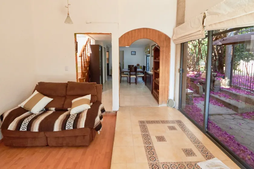 Grandma's house - Image 1