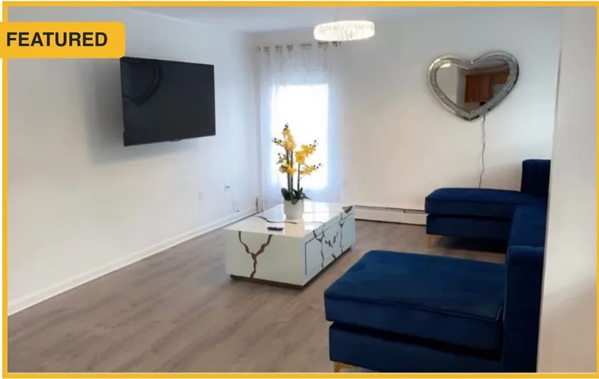 Third floor apartment - Image 1