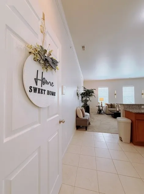 Luxury 2 Bedroom Suite - Image 1