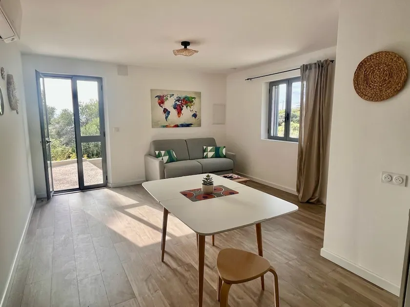 Apartment T2 N•1 - Image 1