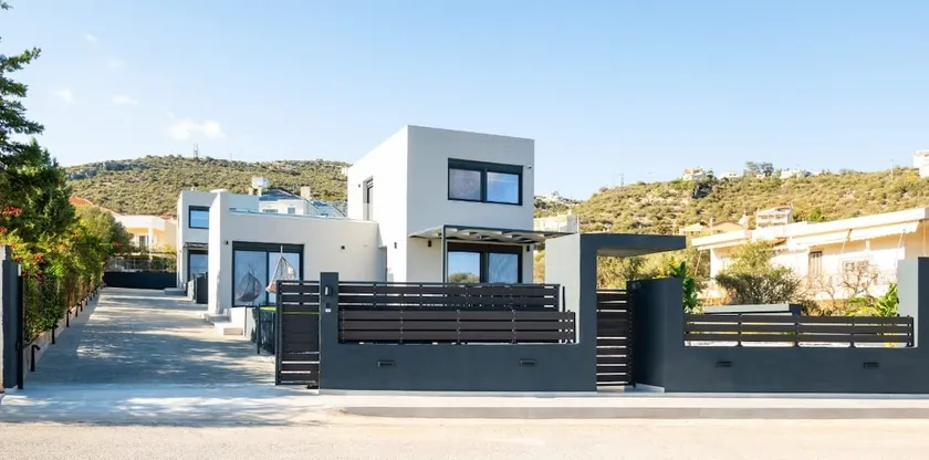 LUXURY VILLAS AKTI - Image 1