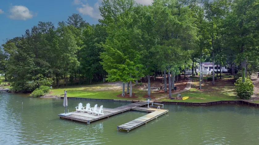Lake Oconee|Dock|Fire Pit|Big Views|Pet Friendly - Image 1