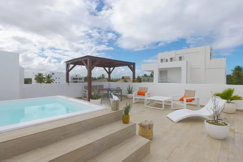 Impressive Penthouse with private pool rooftop - Image 1