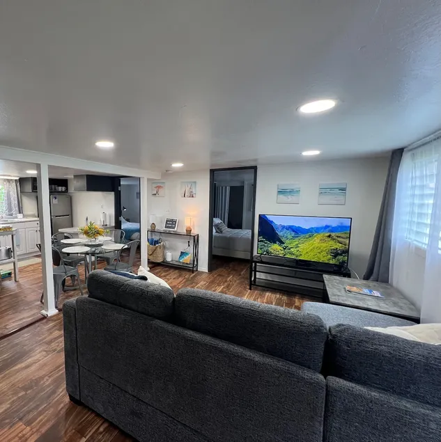 Guesthouse in Hilo, Hawaii (Surfrider hale) - Image 1