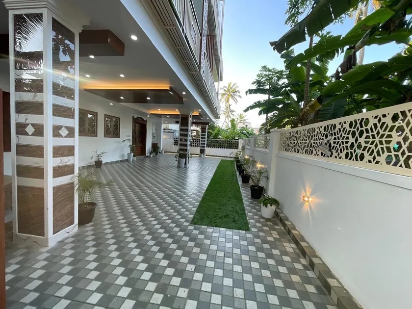 Heavenstone Residency - 1BHK - Premium stay - Image 1