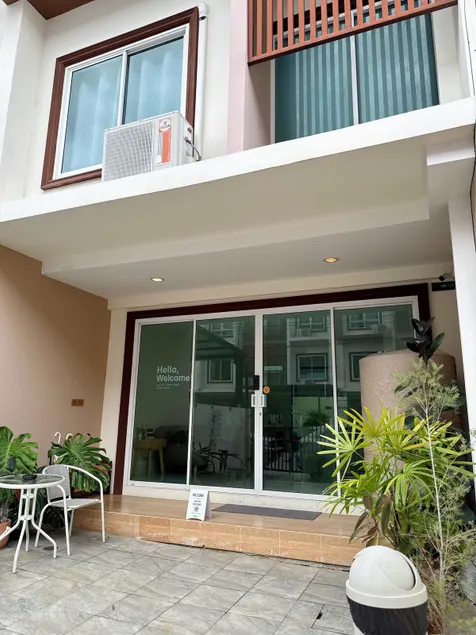 Homey stay Suvarnabhumi Airport 15 mins away - Image 1