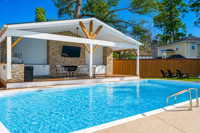 Whitewood Oasis Spring,TX with Heated Pool! - Image 1